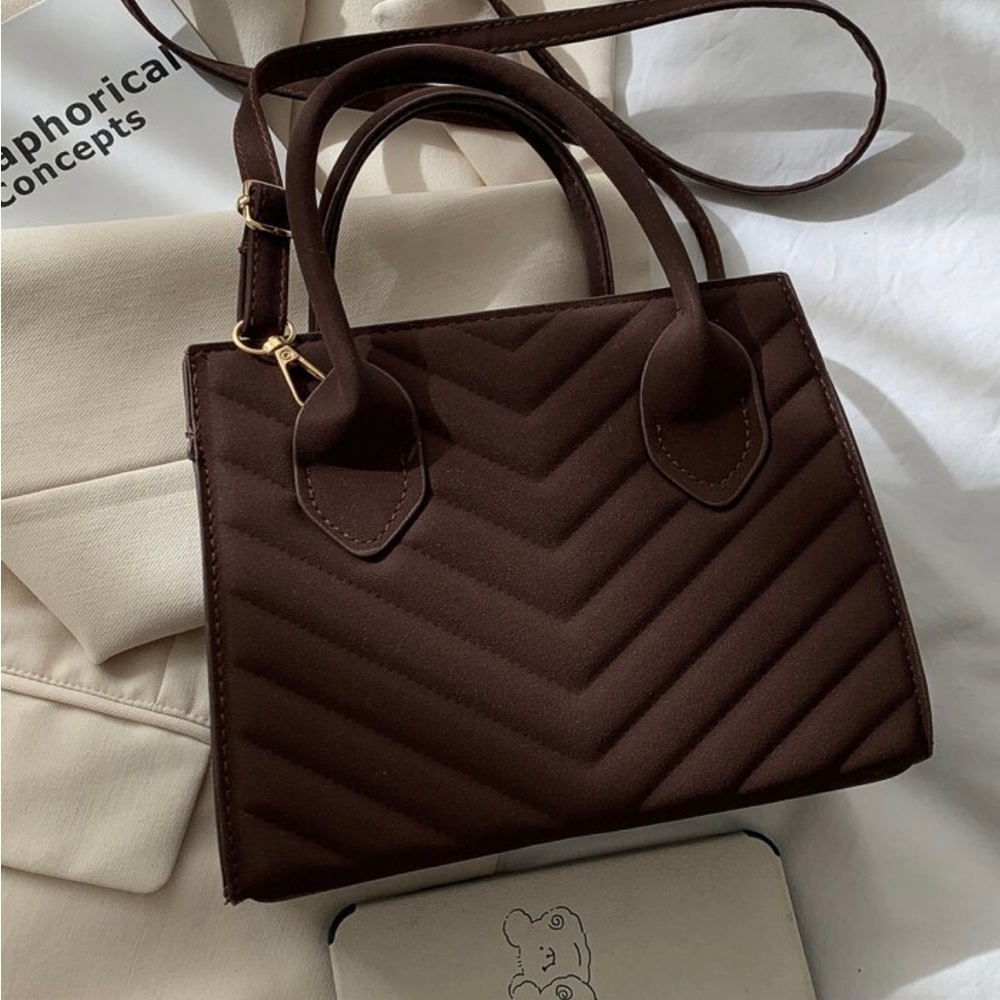 VINTAGE 90’s CHOCOLATE QUILTED PATTERN SQUARE MINI BAG